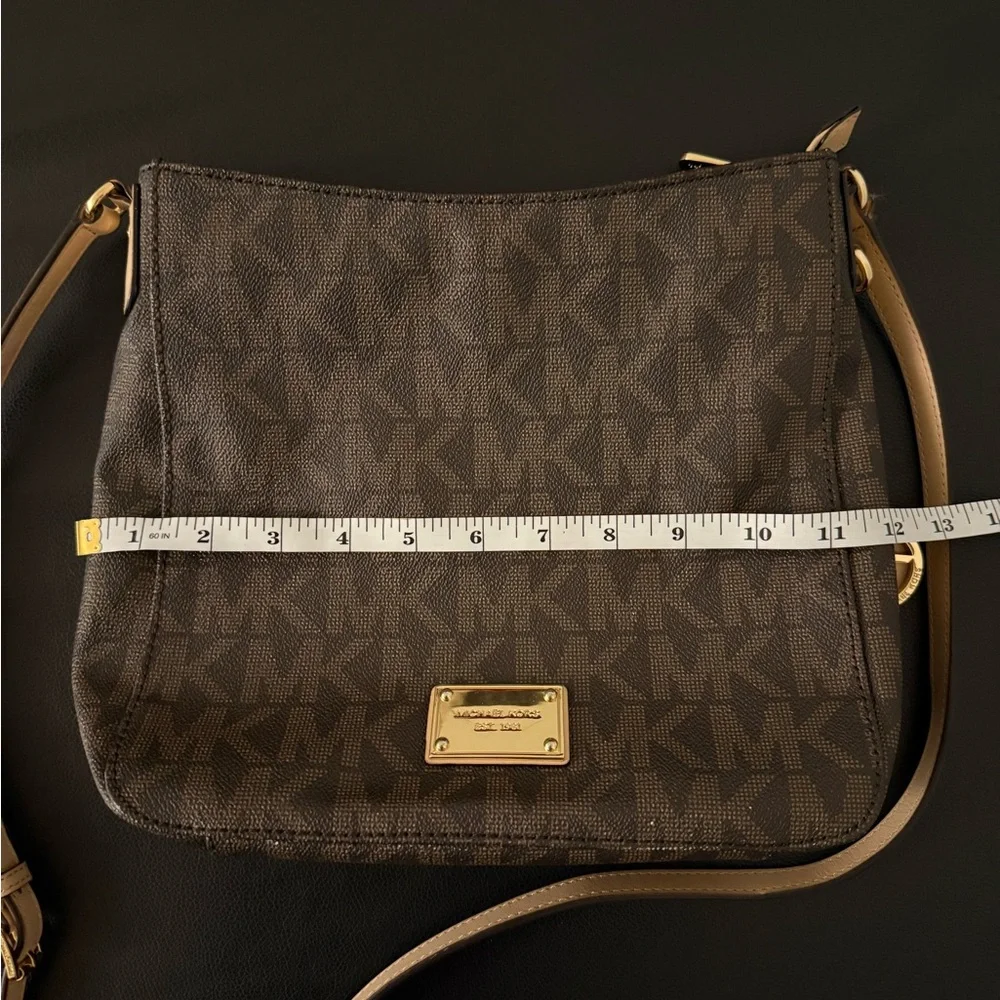 Michael Kors Brown Monogram Crossbody Bag with Gold Hardware Classic - Picture 15 of 16